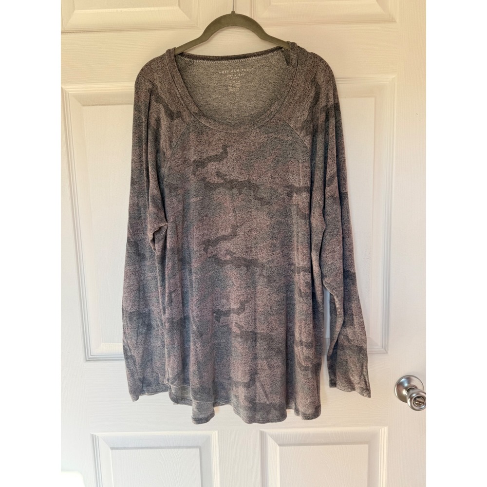 American Eagle Soft & Sexy Plush Camo Long Sleeve Raglan Top Grey Purple XL